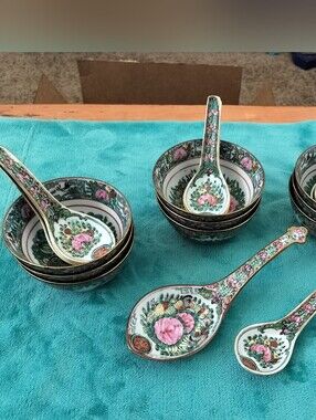 Vintage Rose Medallion Porcelain Bowls & Spoons Set 20 Pieces Total Mid-Century